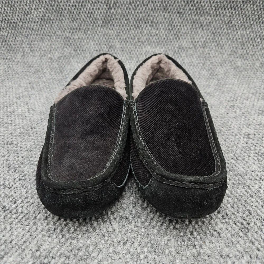UGG (Men's 12)‎ Black Ascot Corduroy Slippers Moccasins Shearling House Shoes
